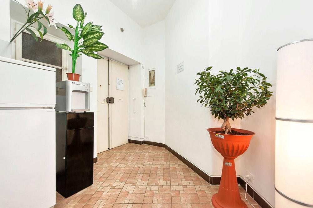 Luna Home Rome Luaran gambar